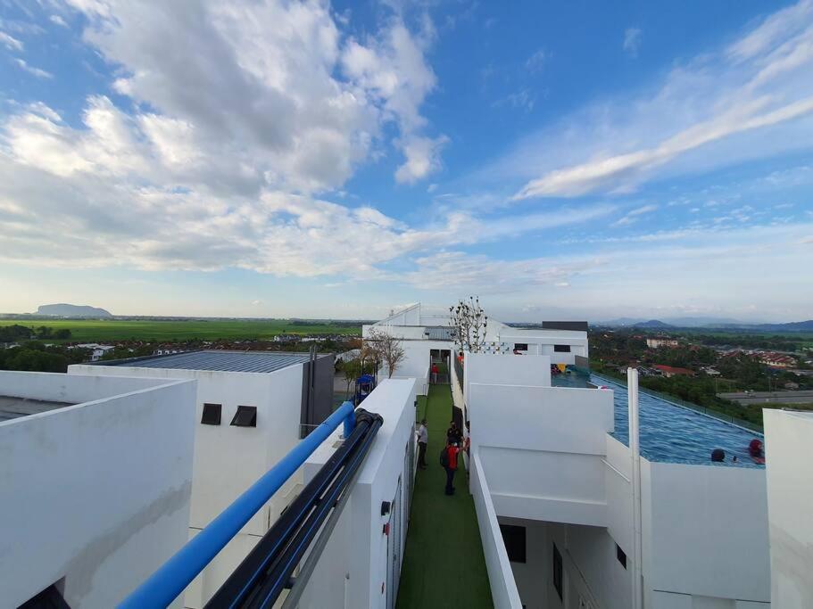 Myrumah Imperio Home , Alor Setar 3Br With Sky Infinity Pool Esterno foto